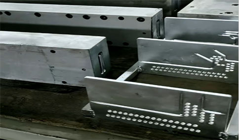 拉擠模具技術與維護：確保高效生產(chǎn)的關鍵